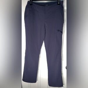 Women’s Mountain Hardwear Dynama 2 Pants Medium M UPC 50 Navy Blue New With Tags